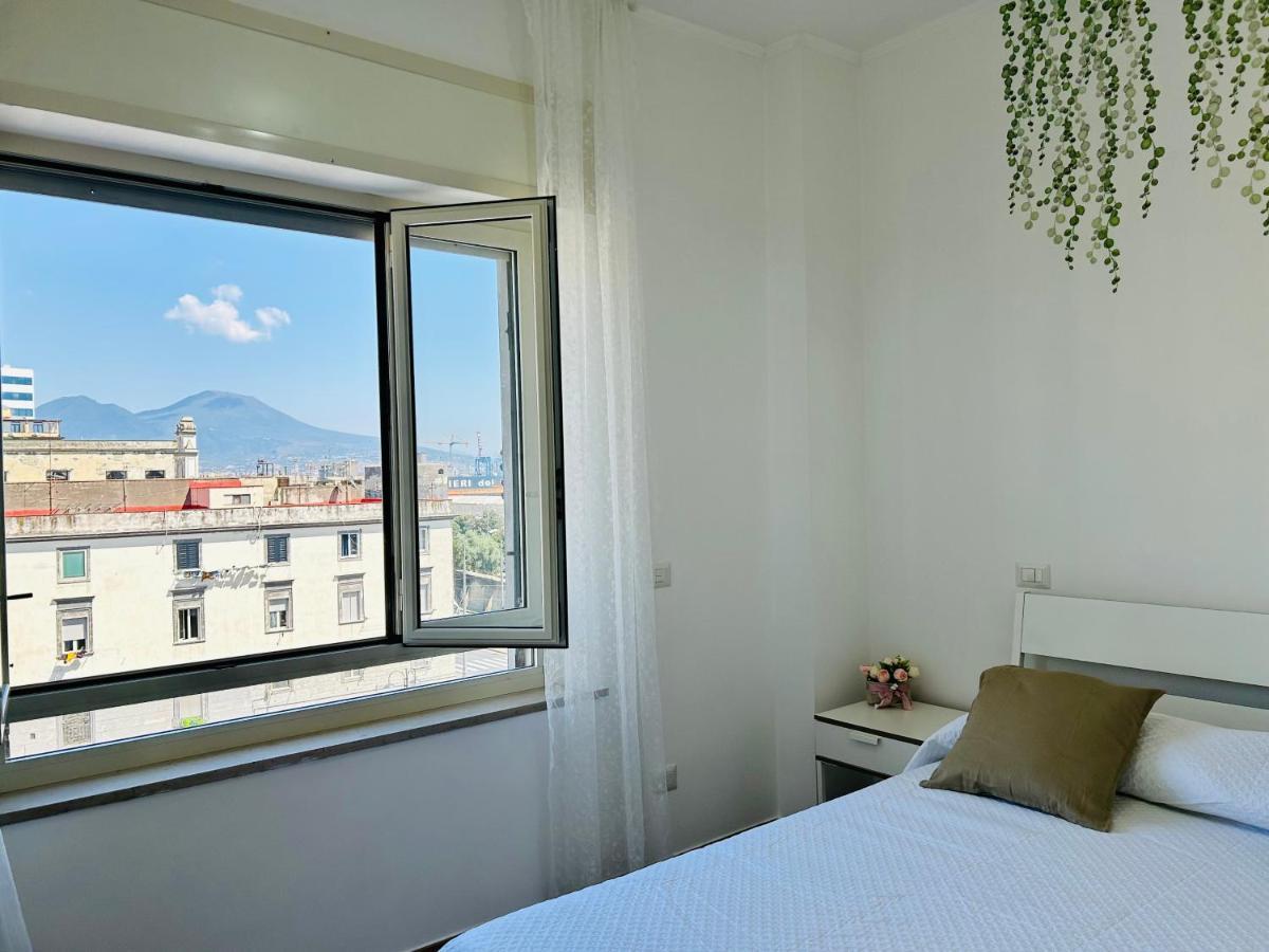 Vivina_081 Hotel Napoli Bagian luar foto